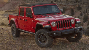 Jeep Gladiator Pickup Truck Price, Interiors and Changes
