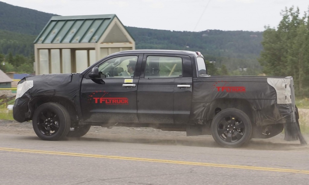 2022 Toyota Tundra Spy Photos