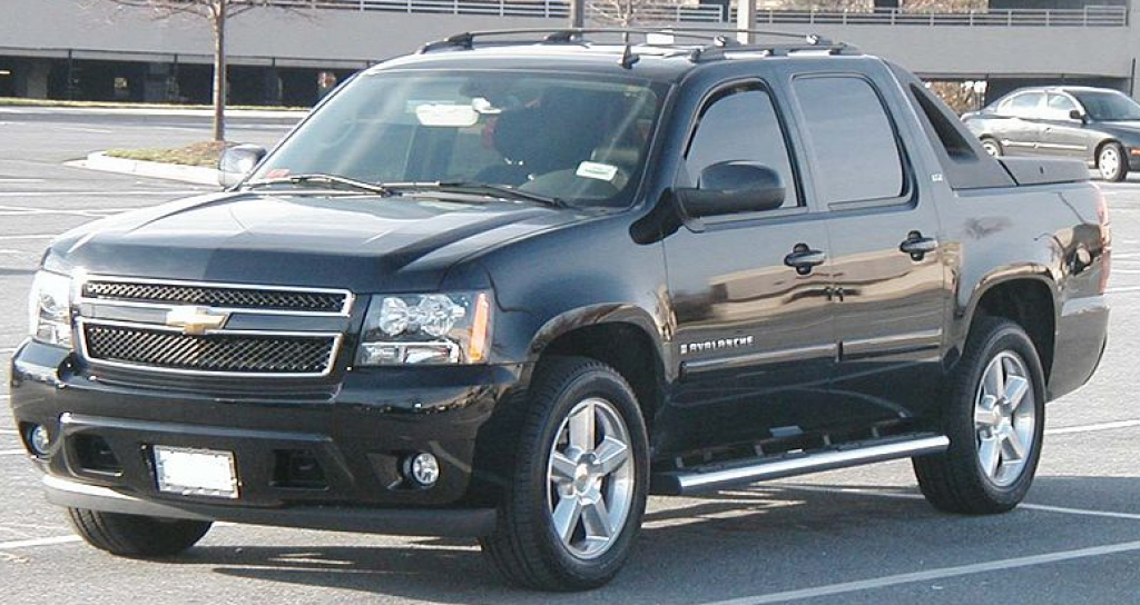 2022 Chevy Avalanche Pictures