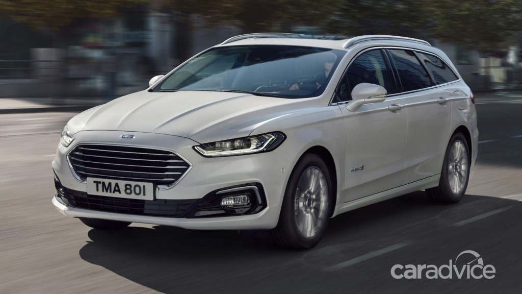2022 Ford Fusion Active Pictures