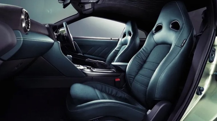 2024 Nissan GTR Interior