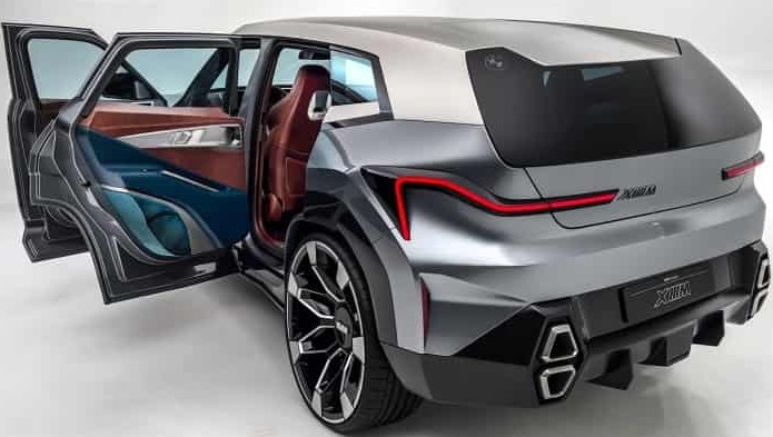 2023 BMW XM Exterior Design