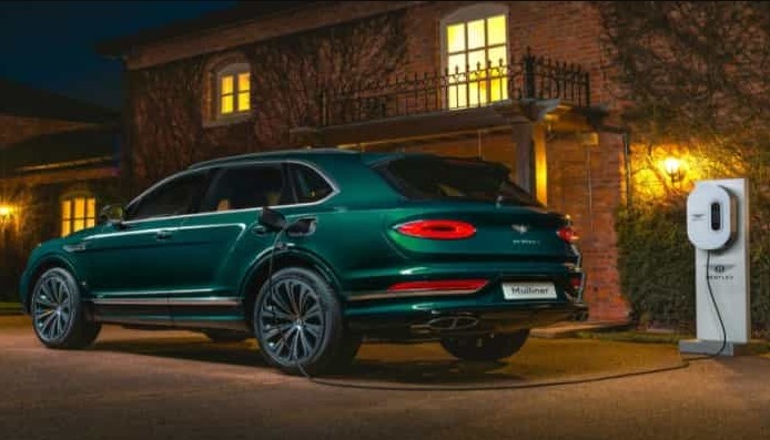 2025 Bentley Electric SUV: Price, Release Date, & Redesign